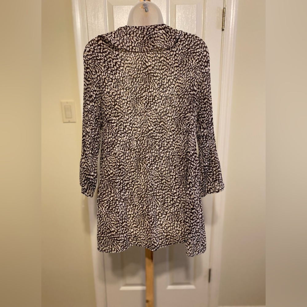 Sunny Leigh - Woman’s brown & cream animal print open tunic w/ruffles, Size: S - Picture 2 of 6